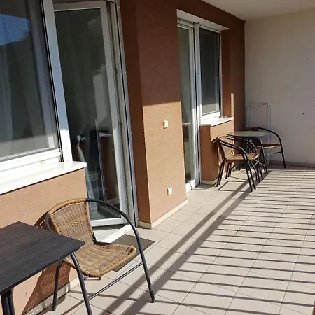 Holiday25 Wellness Apartment Siófok